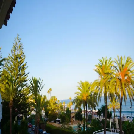 Vistamar Apartment-beachfront Marbella
