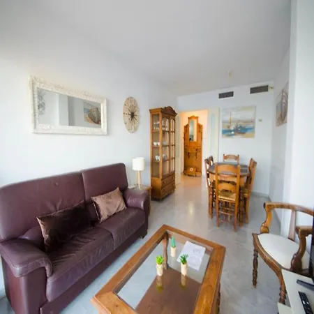 Vistamar Apartment-beachfront Apartment *