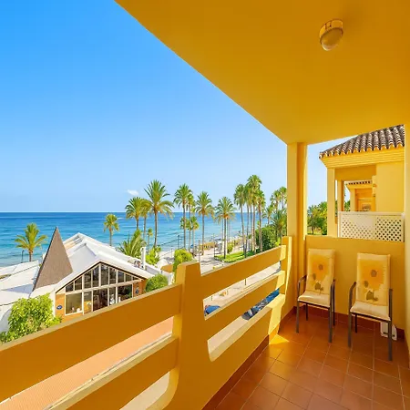 Apartment Vistamar Apartment-beachfront