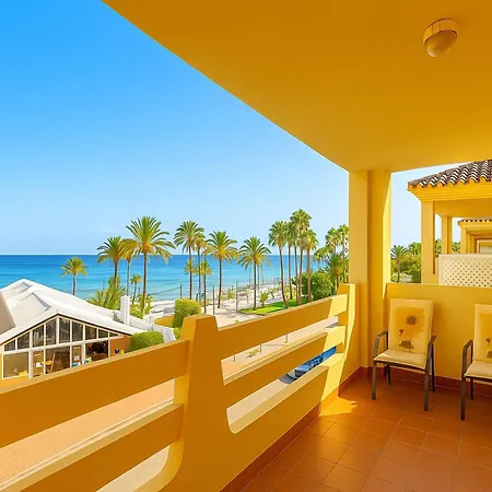 Vistamar Apartment-beachfront Marbella