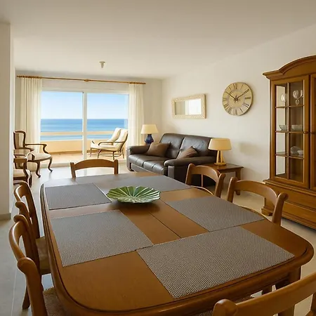 Vistamar Apartment-beachfront Apartment Marbella