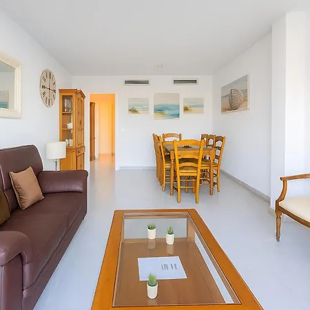 Apartment Vistamar Apartment-beachfront