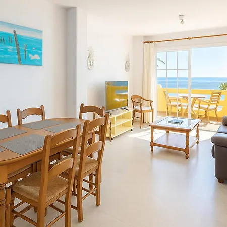 Vistamar Apartment-beachfront Apartment Marbella