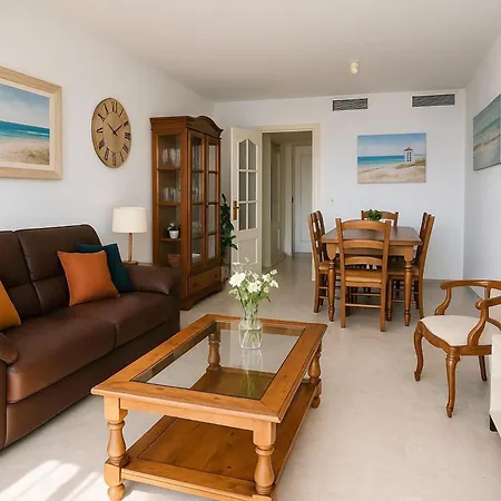 Vistamar Apartment-beachfront Apartment