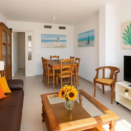 Apartment Vistamar Apartment-beachfront *